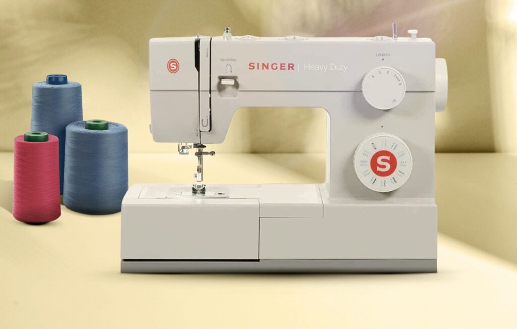 Unboxing The SINGER 4423 HEAVY DUTY Sewing Machine + a Detailed Guide On  How To Use It